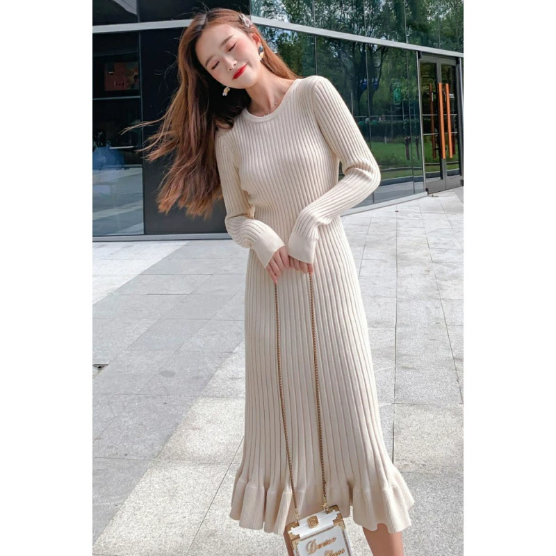 Французское ретро рыбий хвост трикотажное платье женское тонкое тонкое темпераментное длинное черное нижнее платье-свитер