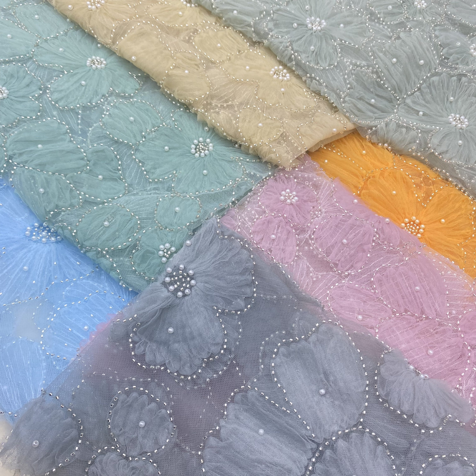 색상을 사용자 정의 할 수 있습니다.