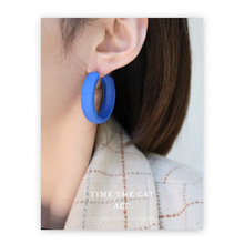 克莱因蓝系列S925银针耳环 个性C字几何耳钉日常通勤 青岛耳饰女