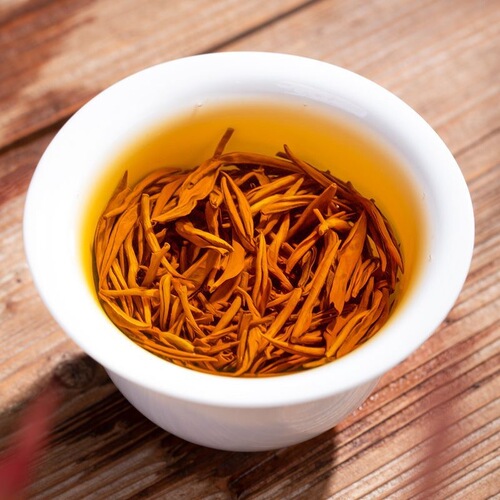 Golden Jun Mei Black Tea, Spring Harvest, Origin-Grown Loose-Leaf Tea—Rich Aroma with Fruity Notes, Zhengshan Xiaozhong Style, 500g, Factory Wholesale