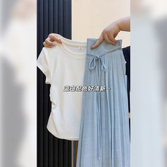 小柄な方向けの夏服、優しいスタイル、スリムトップス、おしゃれなカジュアルパンツのセット、ソルティでスイートなツーピーススーツ