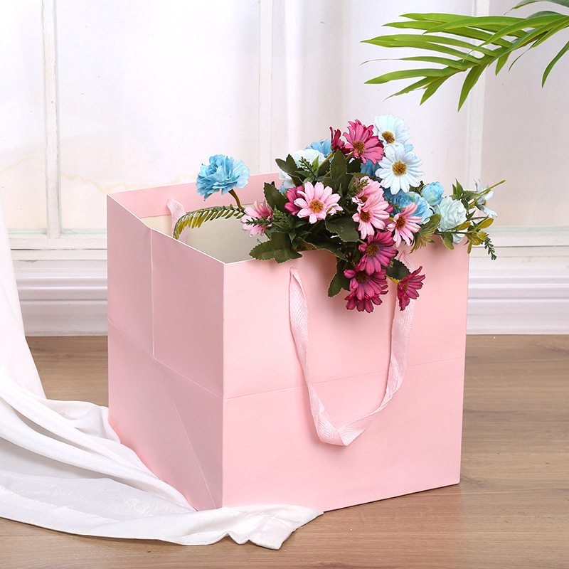 Cuadrado Kraft bolso bolsa de papel ramo de flores bolsa caja de regalo embalaje bolsa de mano regalo bolsa de regalo al por mayor