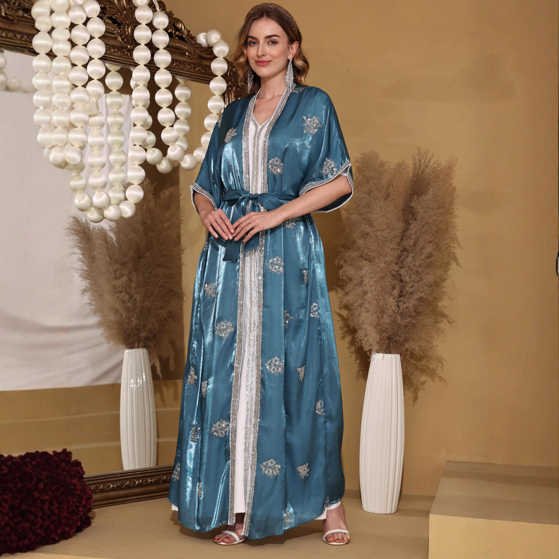M25034 Middle Eastern Arab Muslim Robe Foreign Trade Abaya Cross-Border New Dress Women's Embroidered Clothing_ecoleips.com