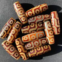 批发火拱藏式仿古做旧老牙黄九眼天珠天然玛瑙风化纹开片酥油供