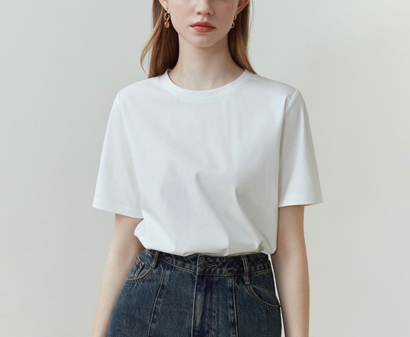 Cropped T-shirt Image 2
