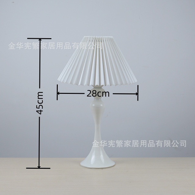 Red transfronteriza moderna simple tela shell decoración de hogar lámpara de escritorio de cama estudio lámpara de dormitorio hotel