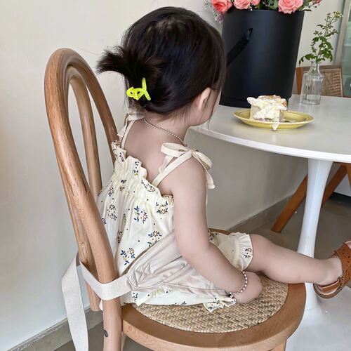 ins baby eating out fastening belt baby dining chair safety fastening belt anti-slip protective safety belt strap