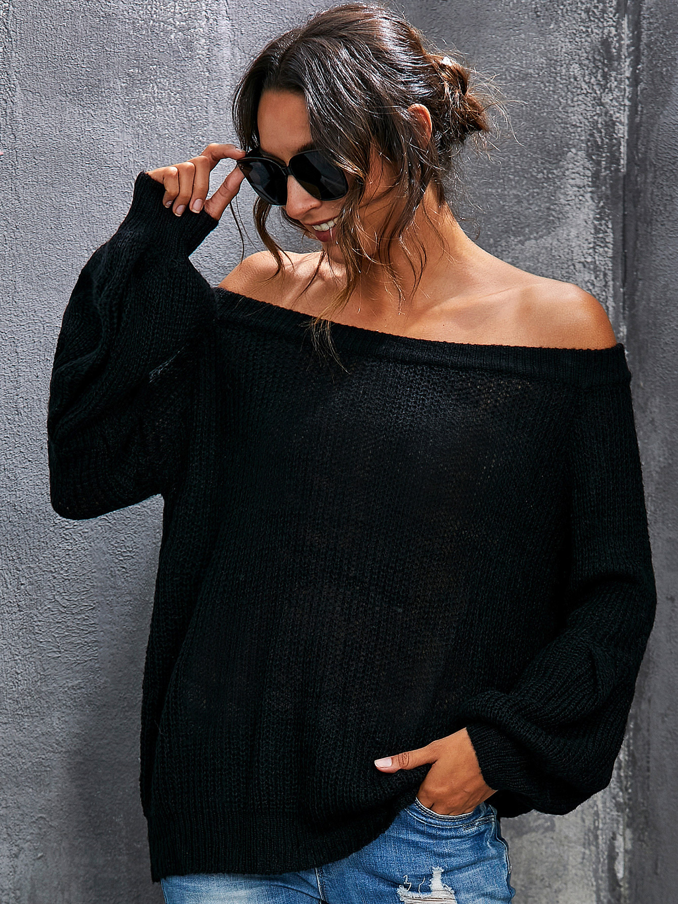 2021跨境新款性感露肩灯笼袖套头毛衣女