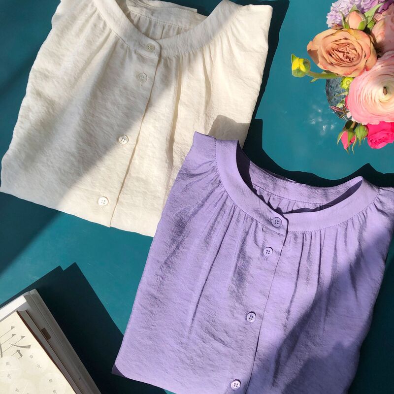 Wisteria Flowy Shoulder Design, Fresh Style, Round Neck Long-Sleeve Shirt with Raglan Sleeves