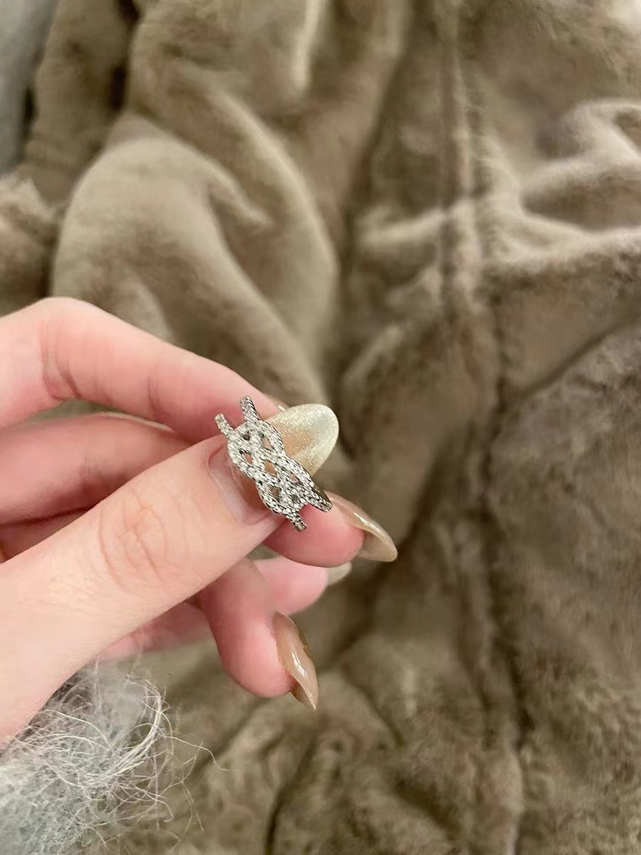 Minimalist Knotted Hollow Ring Designer Adjustable Unique Style_voghion.com