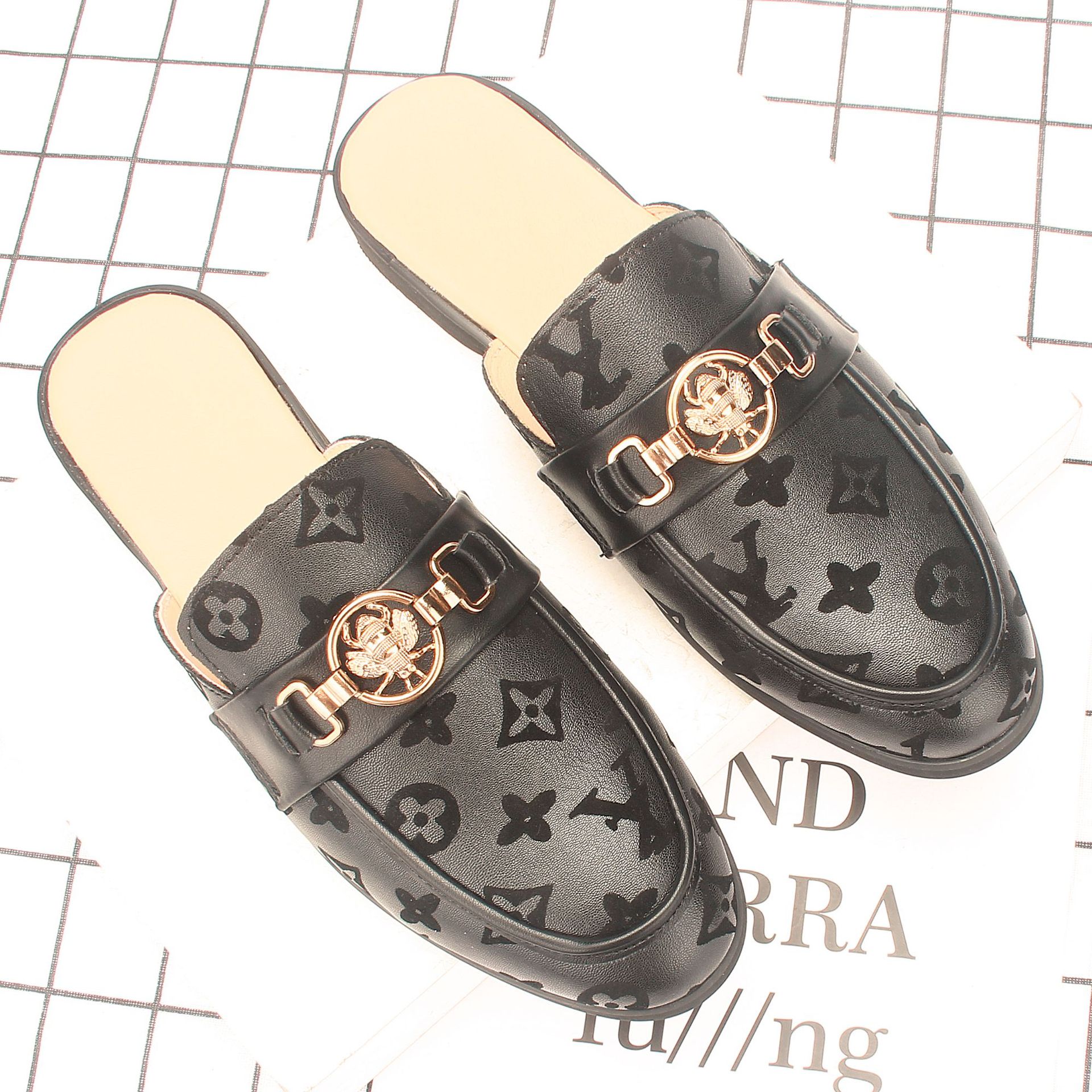 2022Ӣ����ʿ����Ь���п��ļ���ͷ�޺��ƤЬ��Ь671