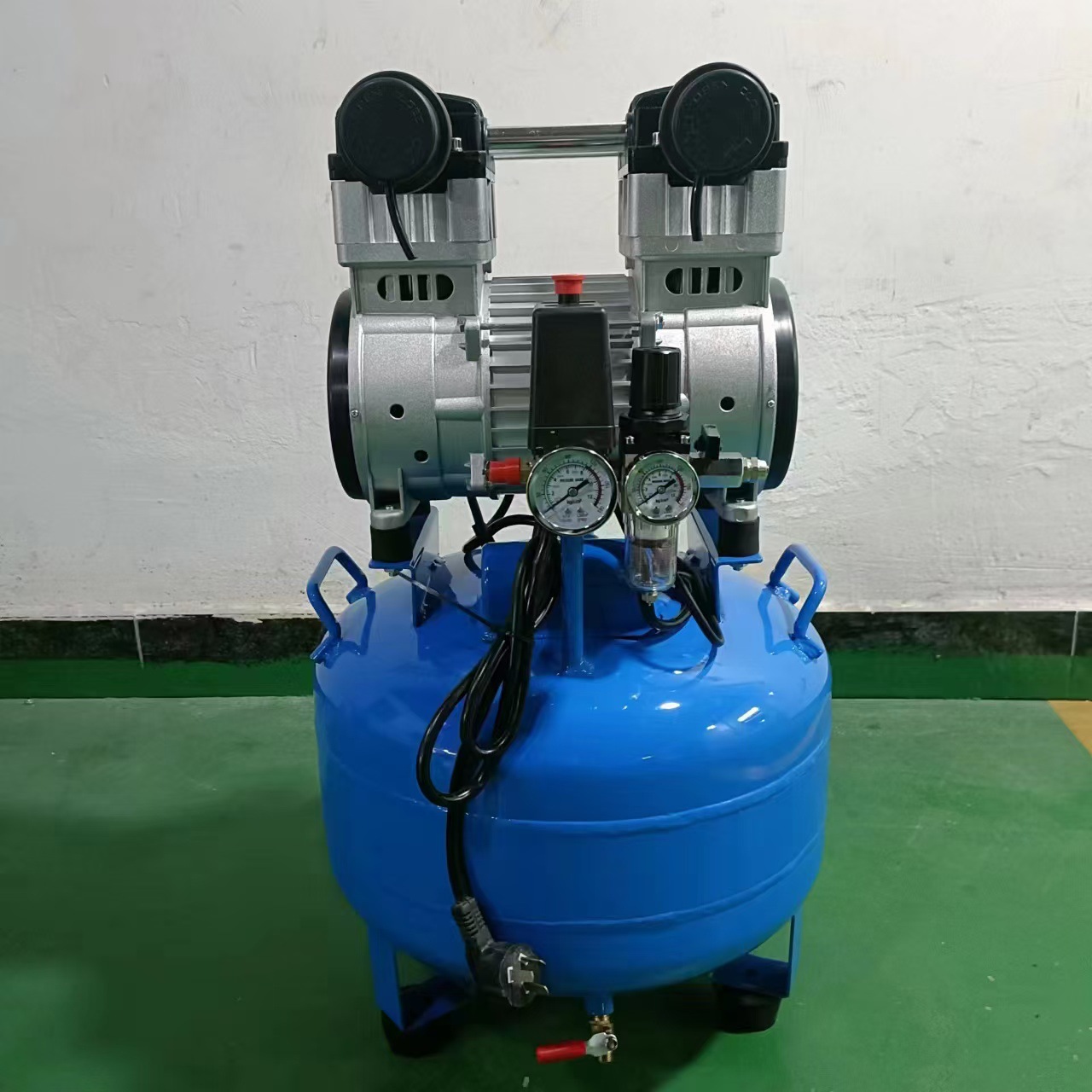 气泵小型220V空压机无油静音家用低噪音迷你木工钉枪喷 漆便携气