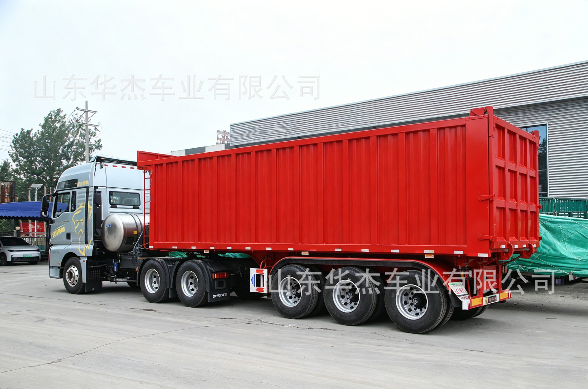 Cross-border African and Southeast Asian 380-horsepower 6*4 dump truck, Howo self-unloading truck, construction soil transport vehicle