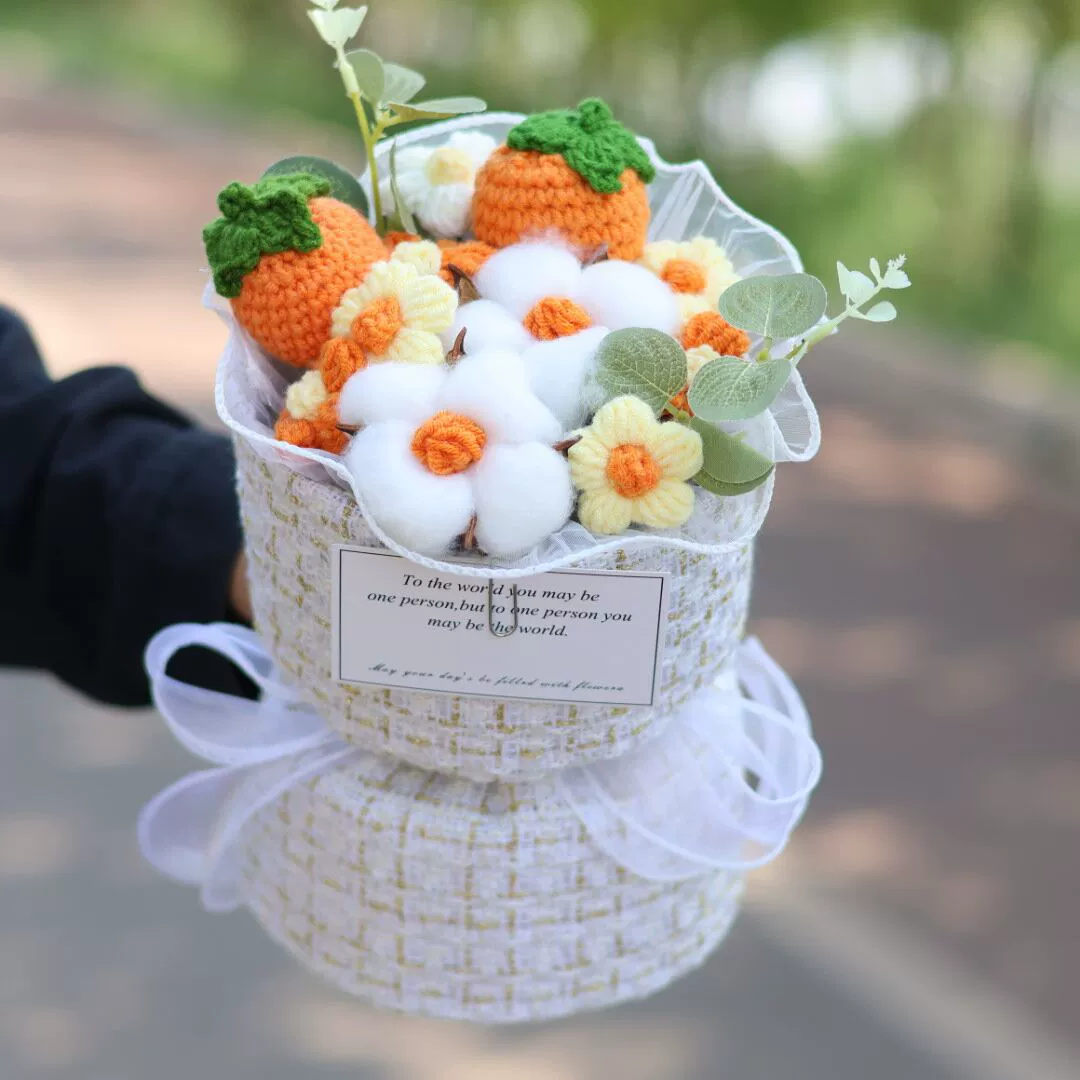 Готовая хурма клубничный ароматный букет ручной работы