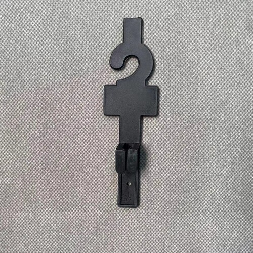 Plastic belt hook black PP belt hook accessories automatic snap smooth buckle hook plastic claw clip display