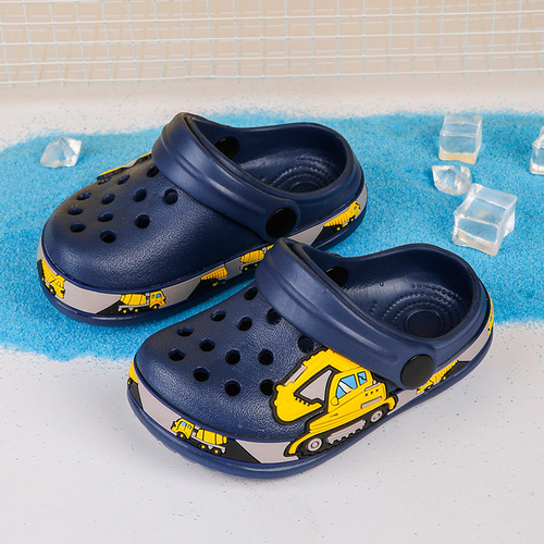 Children's hole shoes wholesale for men and girls summer beach slippers with soft sole breathable parent-child sandals are durable, breathable and comfortable