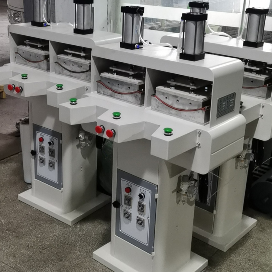 ����ֱ��˫��Ьͷ���Ͷ��ͻ����ܽ��۱�ѹ�ϻ�Ь���豸���ܸ�Ч