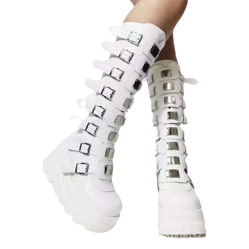 Ботинки на платформе Demonia с пряжкой 2024 Новые готические сапоги на танкетке женские сапоги в стиле панк горячие девушки рыцарские сапоги