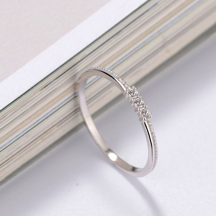 Stylish Fidget Ring For Anxiety Relief And Quiet Stress Control_voghion.com