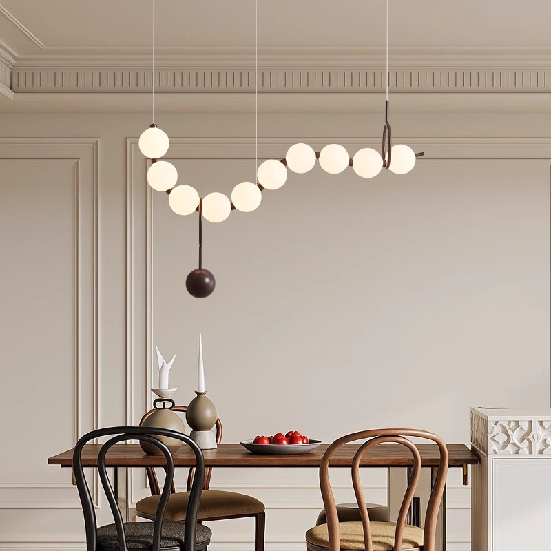 Lámpara de collar bar chandelier restaurante creativo estilo antiguo simple mesa de comedor diseño francés principal medieval comedor moderno bola