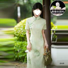 2026绝美高考送考绿色新中式改良旗袍新款夏季桑蚕丝年轻款裙子