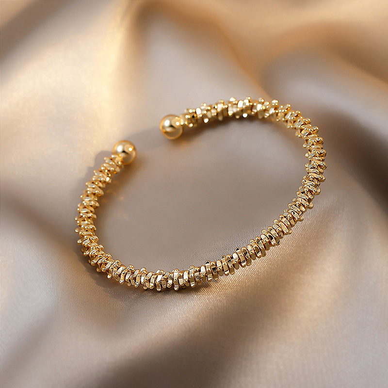 Korean Retro Twist Open Bracelet Copper Plated Real Gold Irregular European and American Bracelet Korean Version Creative Cool Style Bracelet Korean Retro Twist Open Bracelet Copper Plated Real Gold Irregular European and American Bracelet Korean Version Creative Cool Style Bracelet