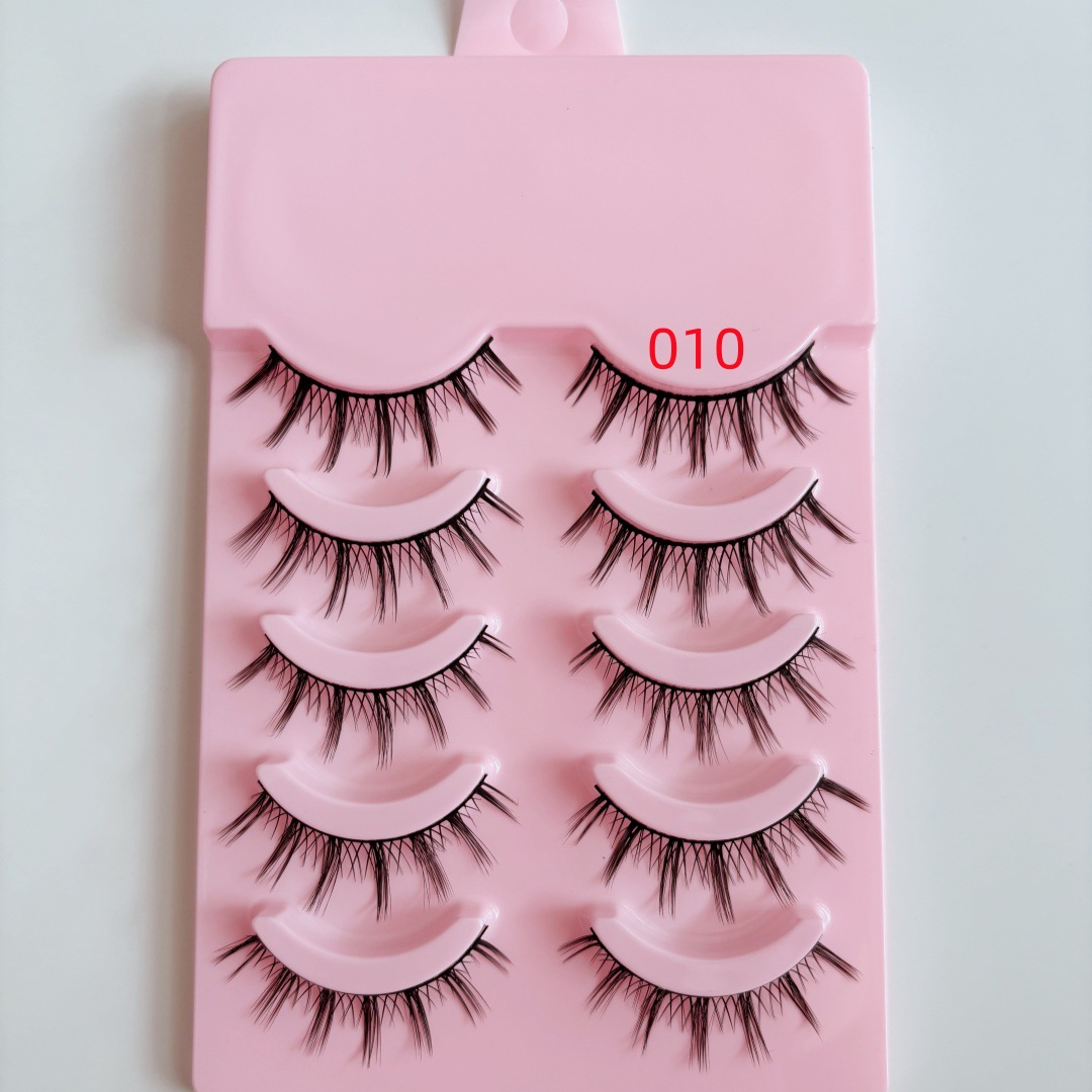 10 pares de sentimientos de la madre de tallo duro cómics Little Devil pestañas postizas Las pestañas postizas de tallo duro pueden soportar pestañas postizas