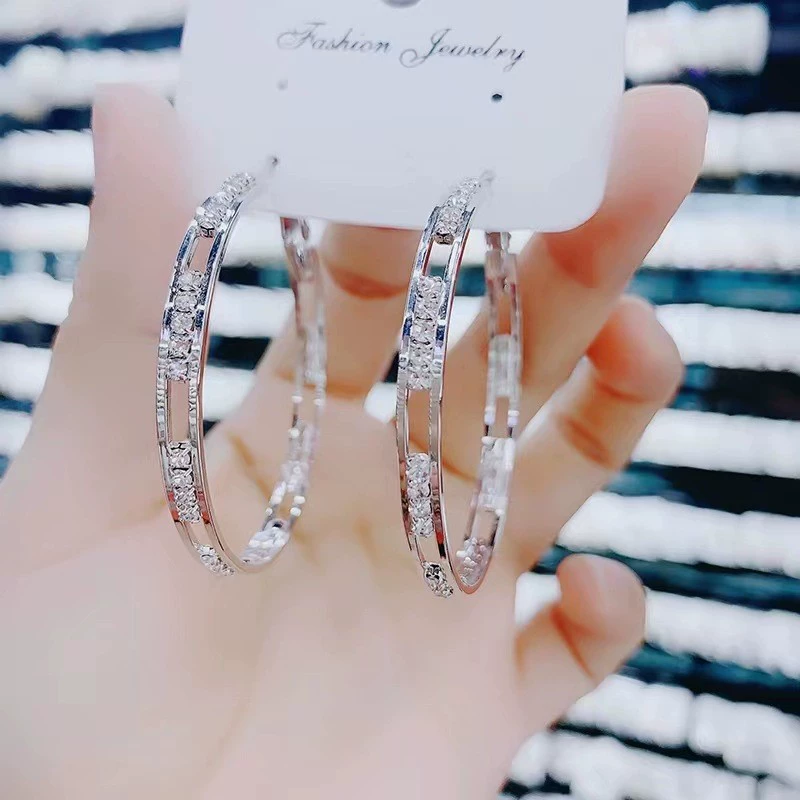 Earrings, European style, crystal‑encrusted diamond‑look, lightweight, multiple designs