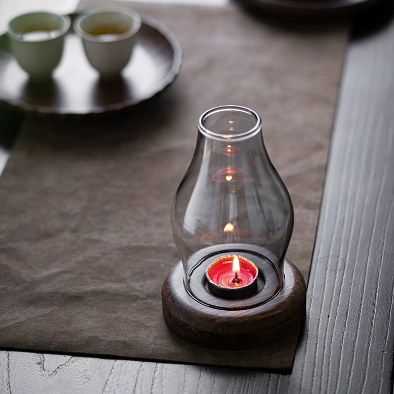 Japanese glass windproof table retro candle, transparent lampshade