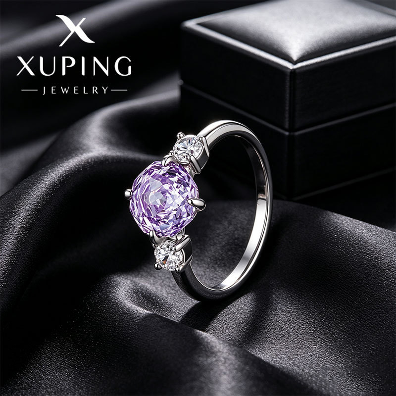 Xuping lujoso diseño ligero anillo de diamante de aleación de apertura de alta calidad anillo de moda personalidad anillo de novia