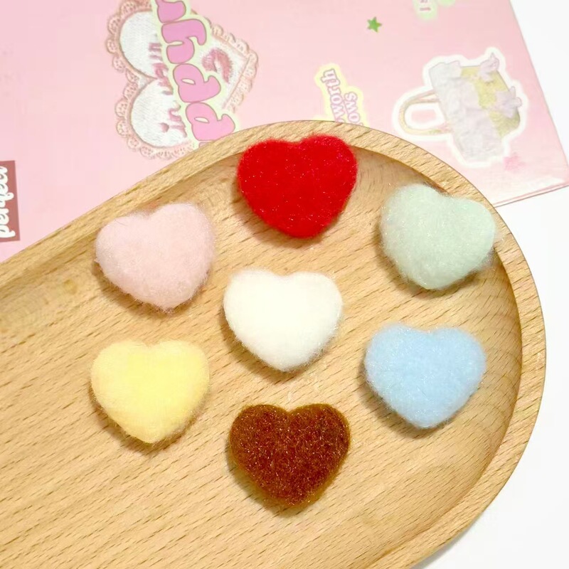 Baole Rong 2.5cm Double-Sided Plush 3D Heart Children's Hair Accessory DIY Clothing and Bag Accessories Heart Shape