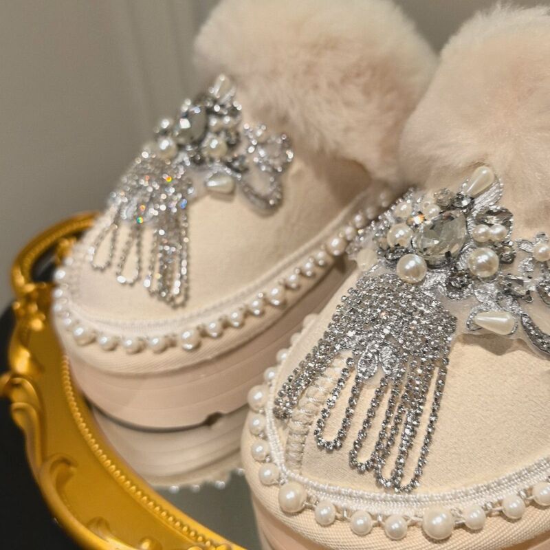Lazy Fur Slippers 2024 Autumn/Winter New Style with Rhinestones and Pearls, Thick-Soled Snow Boots for Home, Plush-Lined Closed-Toe Half Slippers for Women