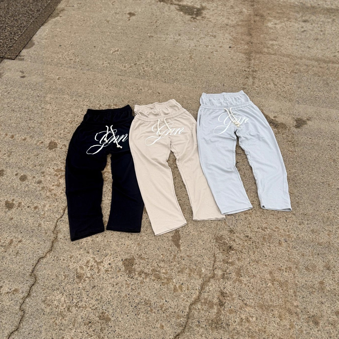 Amazon 2025 Europa y Estados Unidos otoño y invierno transfronterizos nuevos pantalones de doble cabeza de moda callejera casual letras impresión pantalones