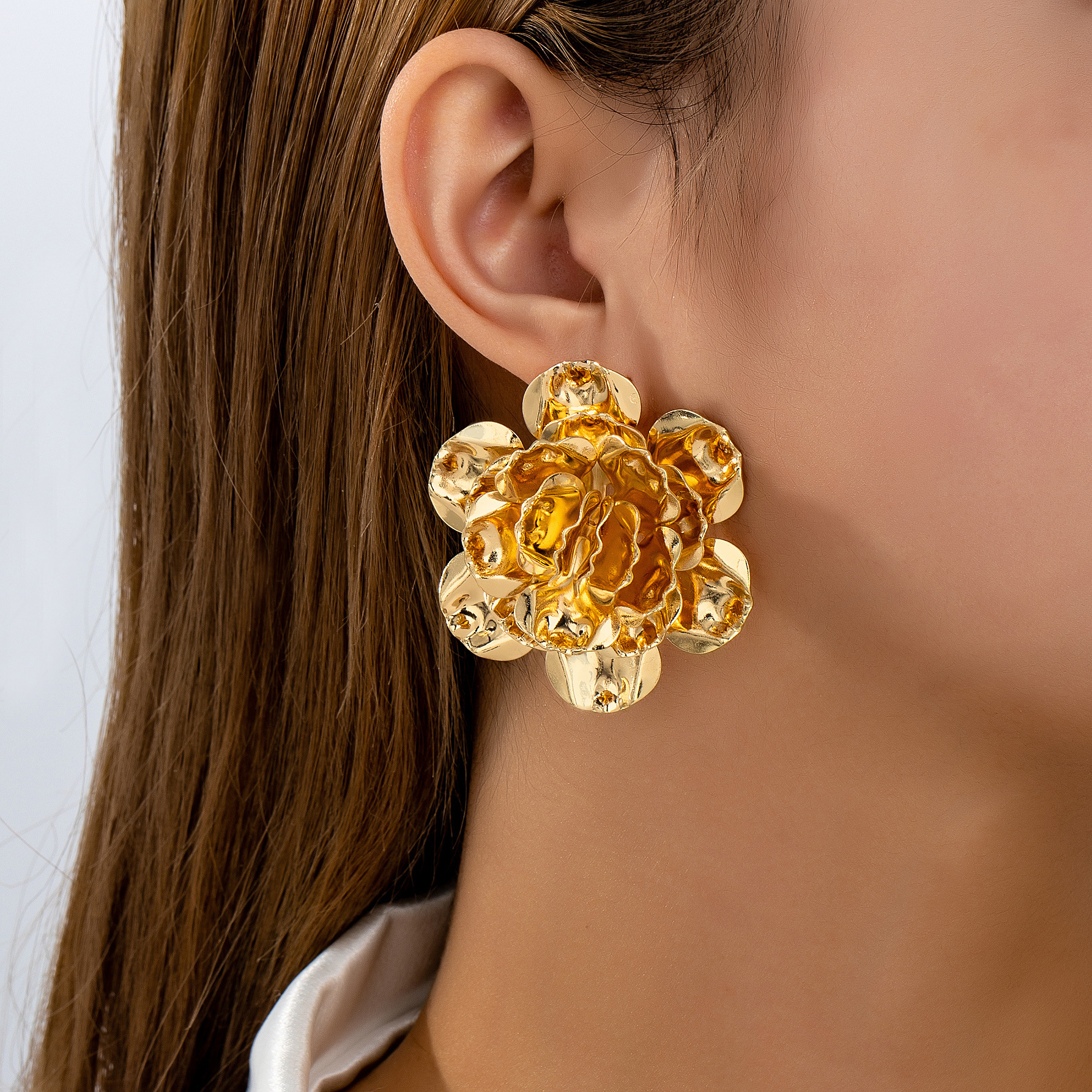 28g Weight 304 Stainless Steel Ear Needle Material 1 Pair Classic Style Flower Plating Alloy Ear Studs
