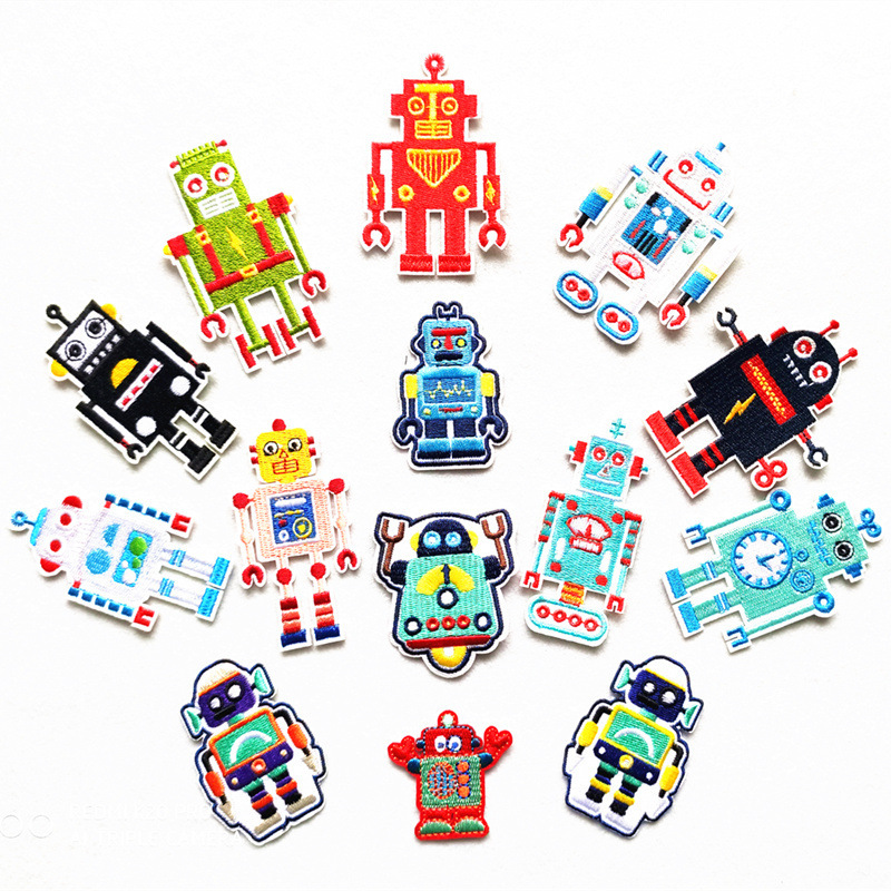 跨境爆卡通布贴机器人补丁贴特价刺绣贴衣服牛仔裤破洞修补贴