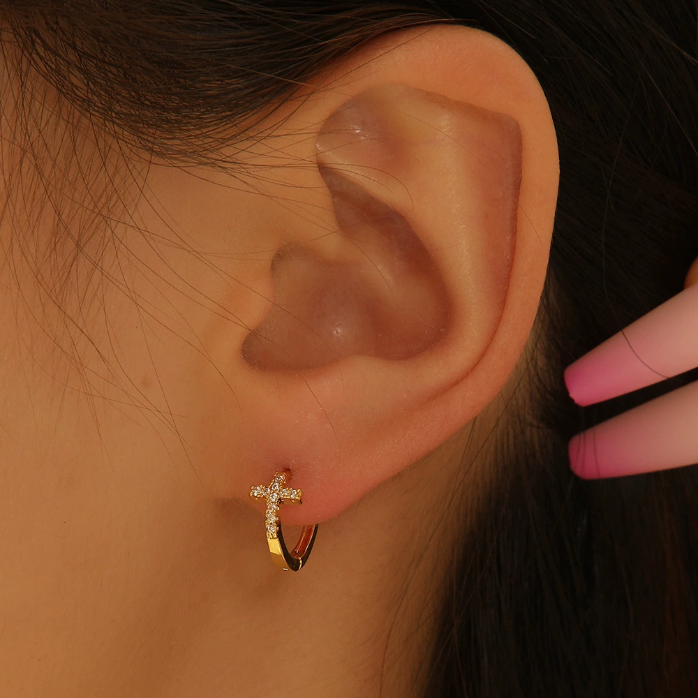 Pointed titanium steel lip stud product view