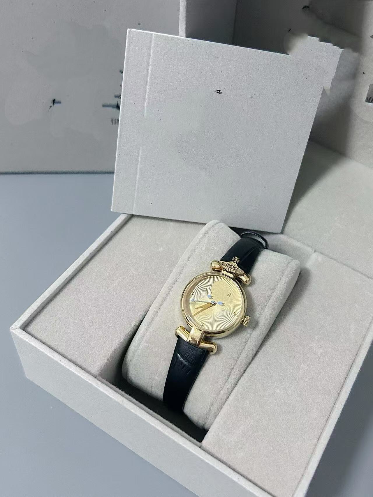 29vva+ counter gift box