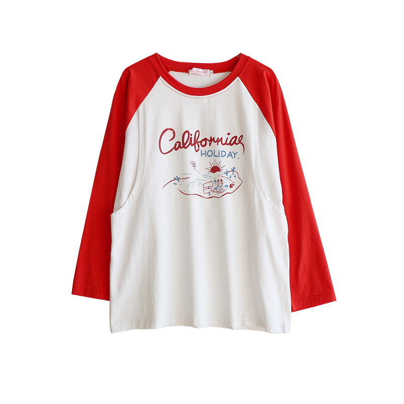 授乳上着のtシャツは外に出ます。|undefined