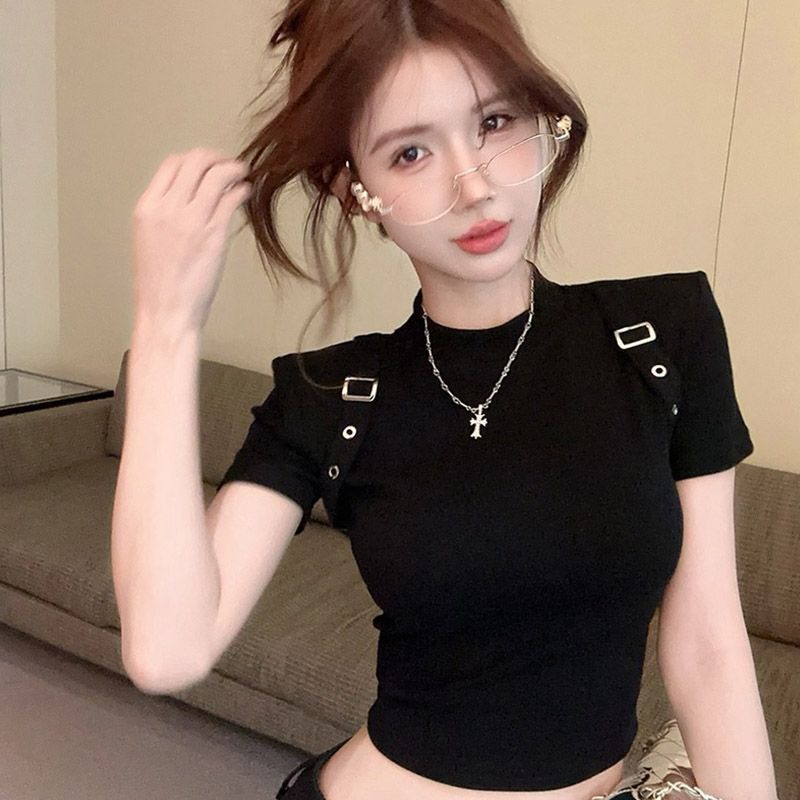 검은색