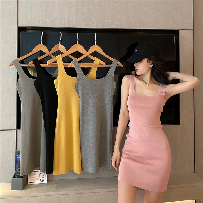 182g Weight Above Knee Dress Length Type Sleeveless Sleeve Length Strap Dress Dresses Type Polyacrylonitrile Fiber Fabric Type High Waist Waist Line Holiday, Daily Occasion Strap Neckline Slim Fit Type Solid Color Pattern Summer Season Women's Gender Casual, Elegant Style Wholesale Women's Casual Elegant Solid Color Holiday Daily Strap Sleeveless Strap Dress 1