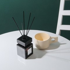 Fireless Aromatherapy Set Gift Hotel Indoor Fragrance Wooden Cover Aromatherapy Rattan Fireless Perfume Essential Oil Wholesale