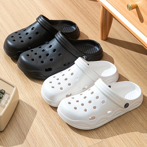 2026 Autumn/Winter New Arrival: European and American-Style Summer Black and White Cutout Shoes—A Cool and Affordable Choice