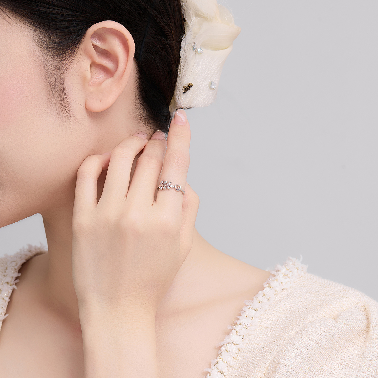 Xuping simple estilo japonés coreano ins amor anillo de trigo nicho diseño diario fácil de llevar lujoso temperamento ligero joyas de mano para mujeres
