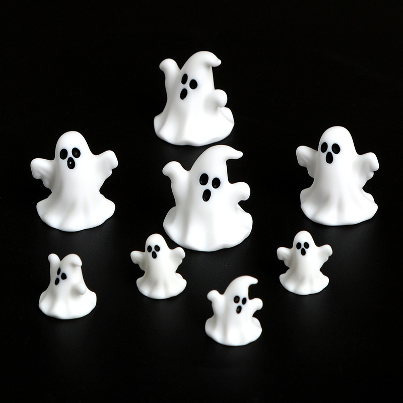 Halloween Series Funny White Ghost Handmade DIY Car Computer Desktop Holiday Decoration Resin Small Ornaments