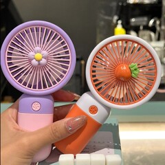跨境爆款手持小风扇小花卡通usb桌面迷你便携式风扇学生礼品批发