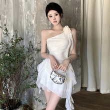 2323欧美东南亚外贸批发2026女装气质淑女斜肩荷叶边显瘦连衣裙潮