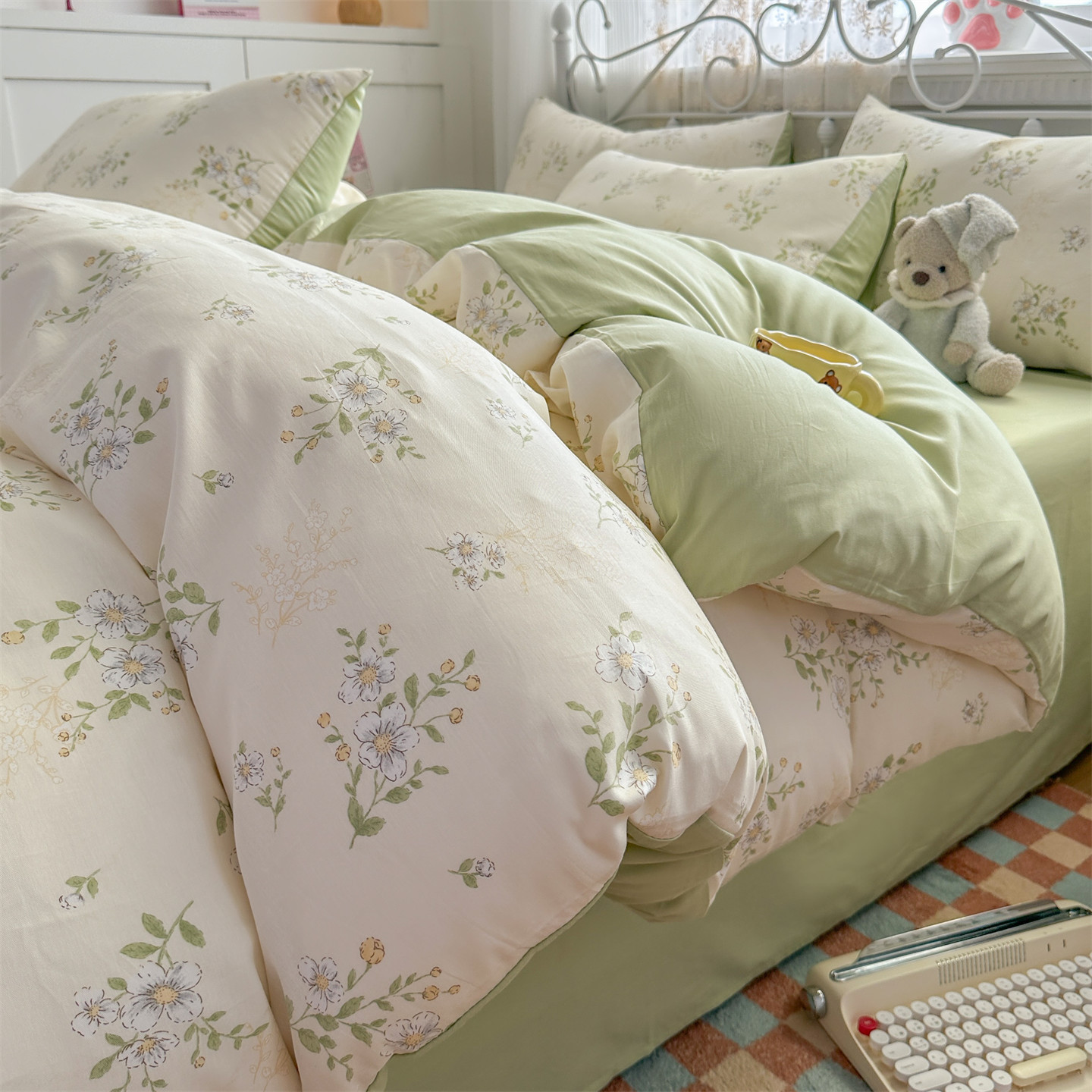 Cama de cuatro piezas 100% algodón para dormir desnudo, cubierta doméstica de colcha doble, ropa de cama universal de cuatro estaciones