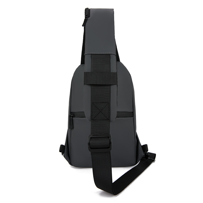 Nuevo bolso de mensajero de hombro ligero de película de cuero para hombre transfronterizo, bolso de pecho antirrobo de viaje de gran capacidad para viajeros de moda al por mayor