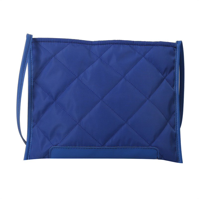 Bolso de hombro de tela Oxford 2024 nuevo estilo bordado literario rombo moda gran capacidad viajero simple bolso de mensajero