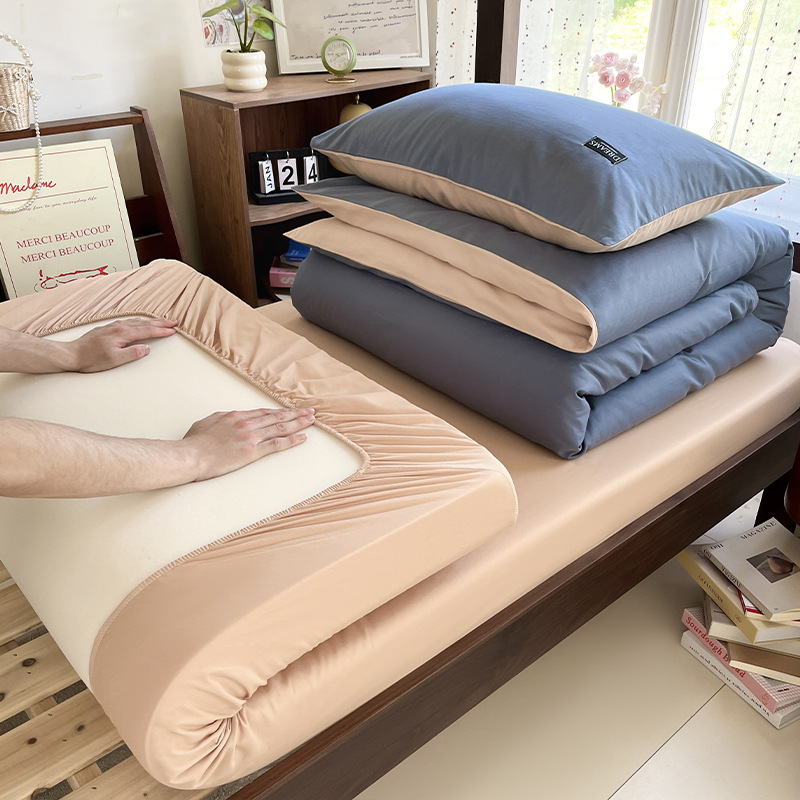 Dormitorio de estudiantes de tres piezas de cama de algodón, sábanas de algodón, colcha de cama de verano de cuatro piezas